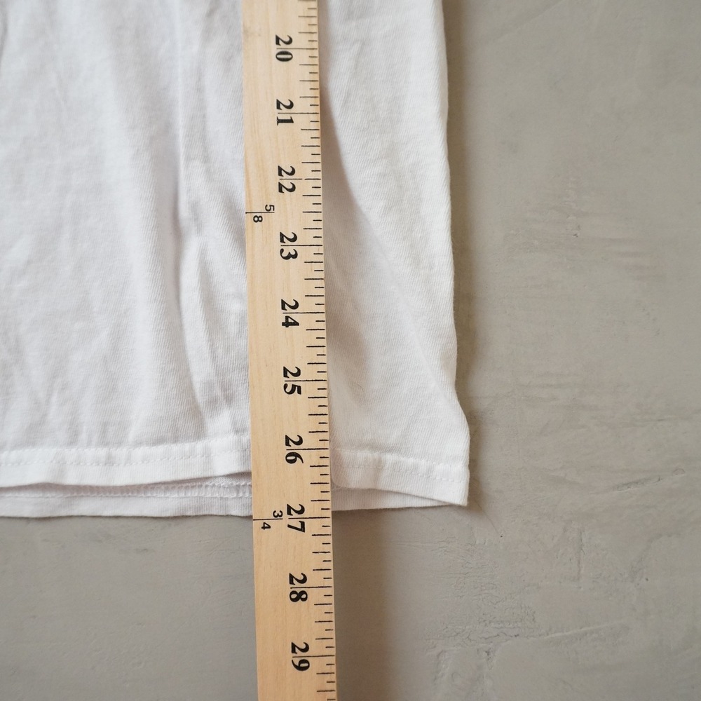 Billie Eilish Graphic T-Shirt XL White Anime Style Chains Blue Gothic Logo Tee - Picture 6 of 7